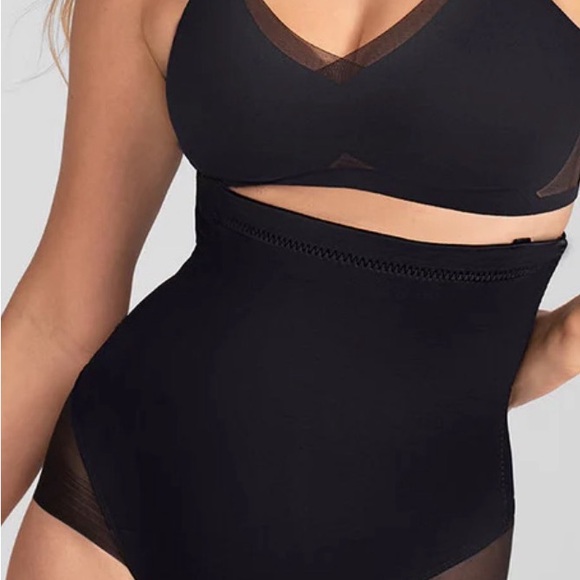 Black Shapewear Bodysuit with Sheer Panels and Structured Cups - Picture 11 of 16